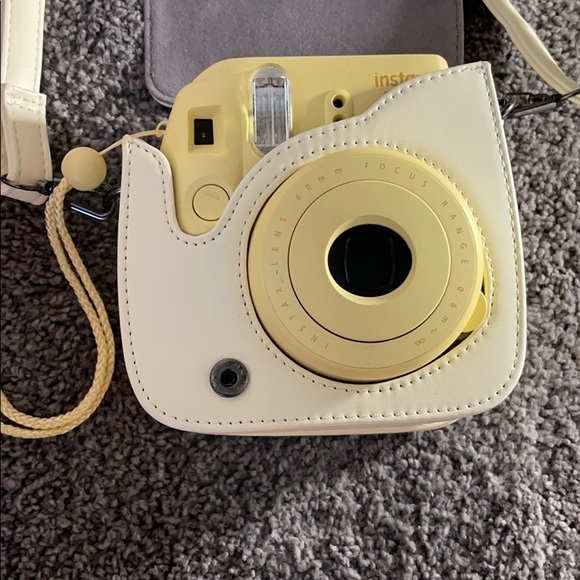 Camera - Picture 2 of 10